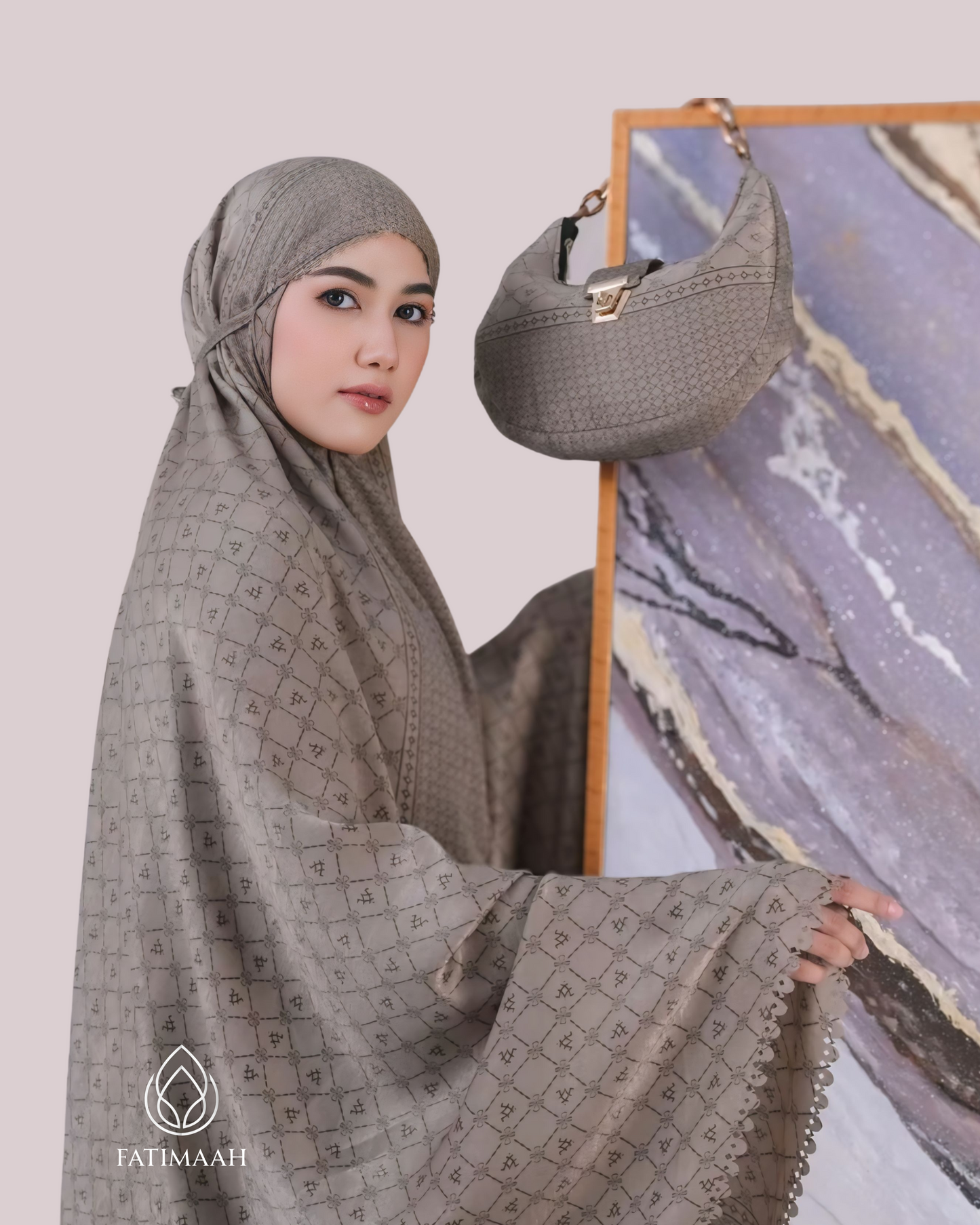 Saffiya Telekung Set – Premium Santorini Silk with Exclusive Pouch