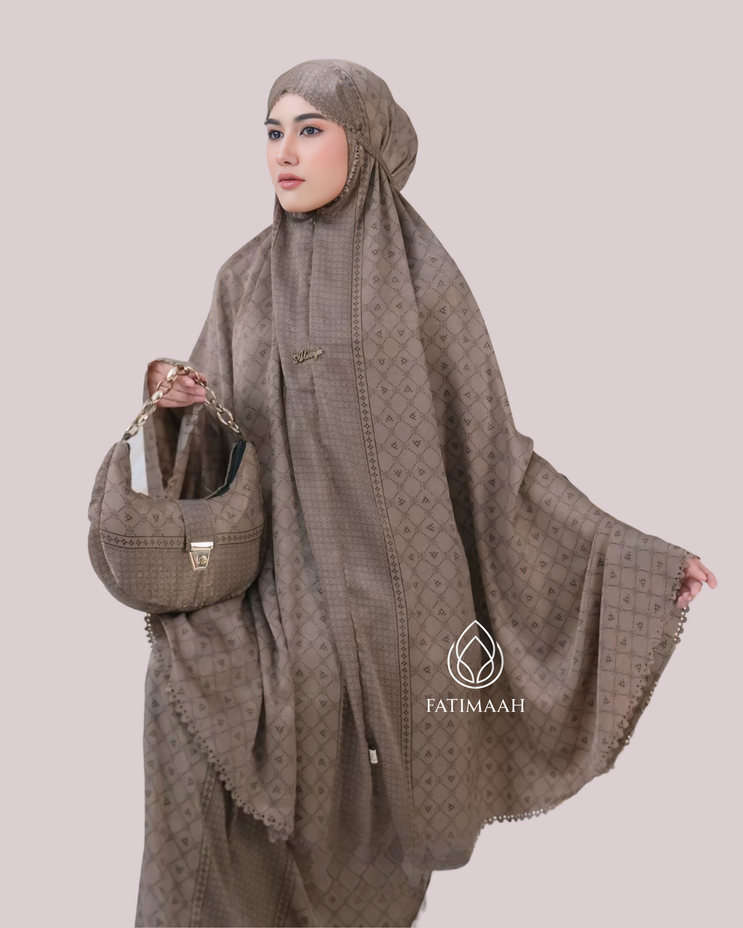 Saffiya Telekung Set – Premium Santorini Silk with Exclusive Pouch