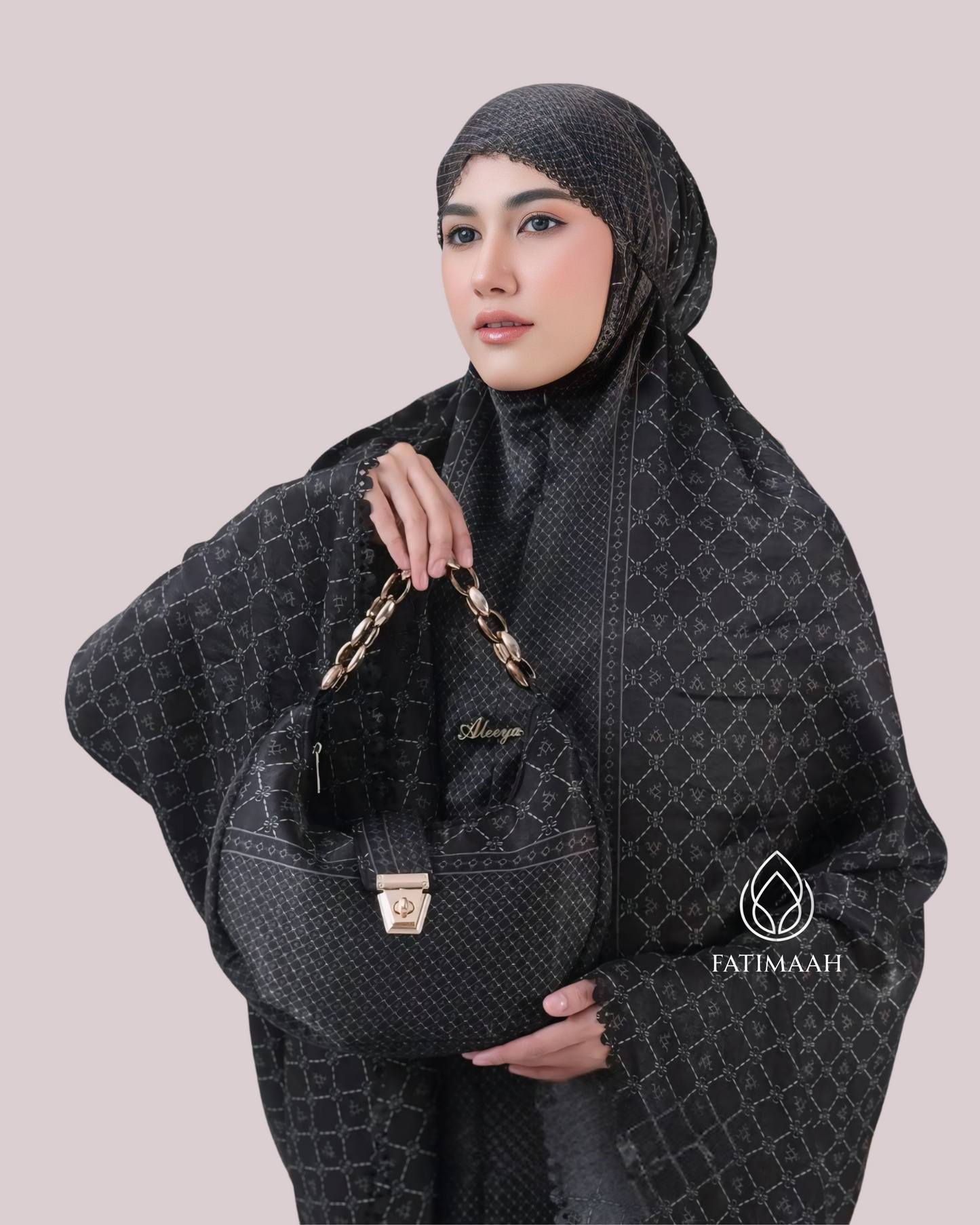 Saffiya Telekung Set – Premium Santorini Silk with Exclusive Pouch
