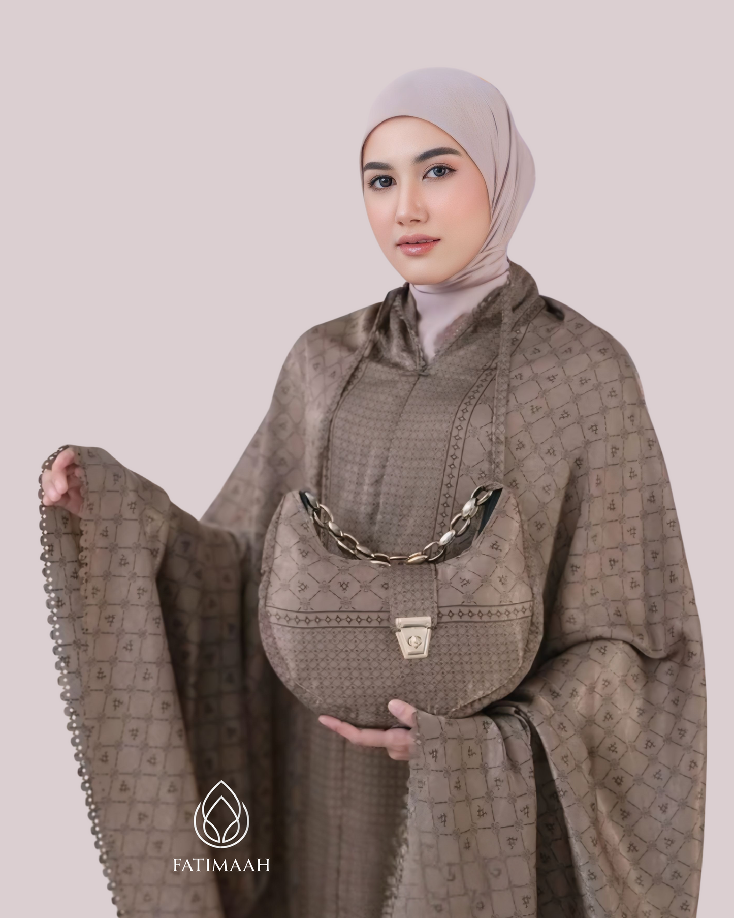 Saffiya Telekung Set – Premium Santorini Silk with Exclusive Pouch